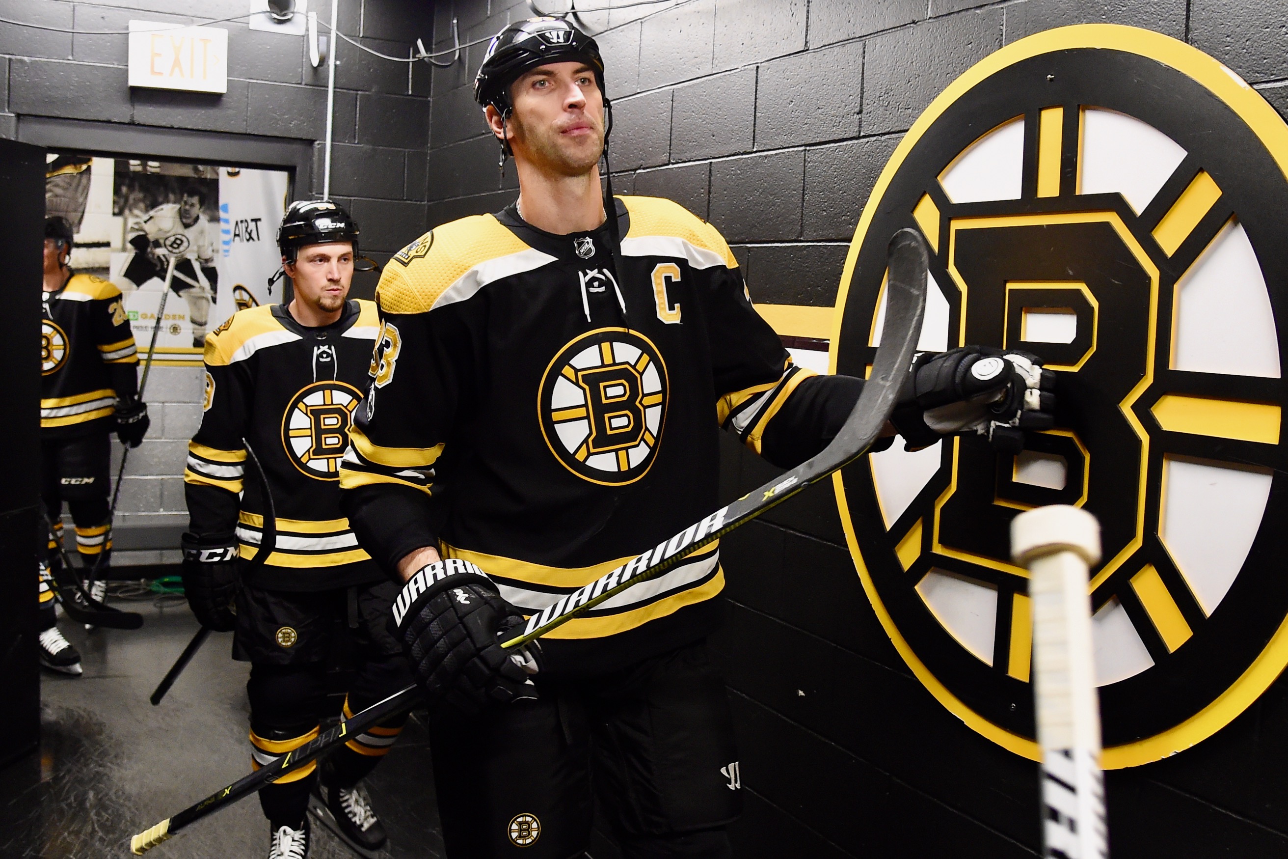 Zdeno Chara Agrees to 1-Year Capitals Contract After 14 Seasons with Bruins, News, Scores, Highlights, Stats, and Rumors