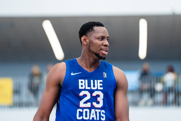 Sixers two-way player Rayjon Tucker offers Delaware Blue Coats