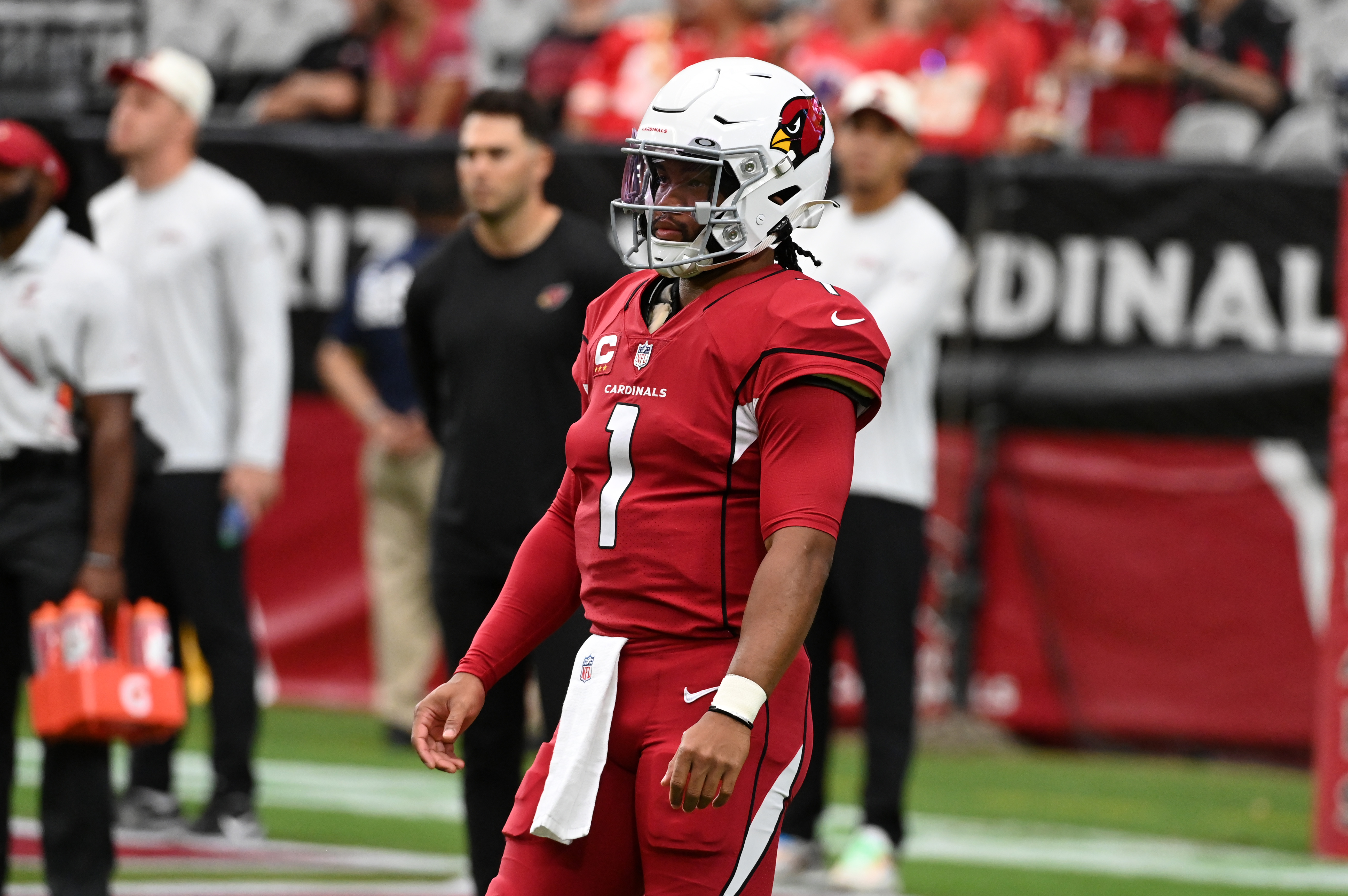 Arizona Cardinals induct late owner Bill Bidwill into Ring of Honor