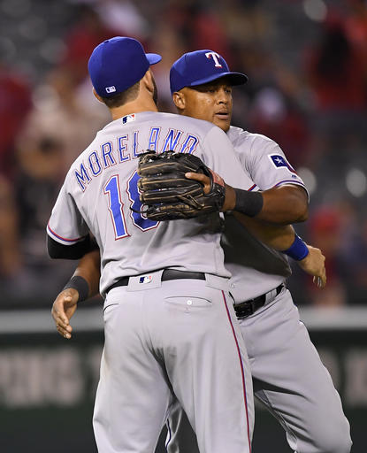 Rangers, Mitch Moreland avoid arbitration with a one-year deal - NBC Sports