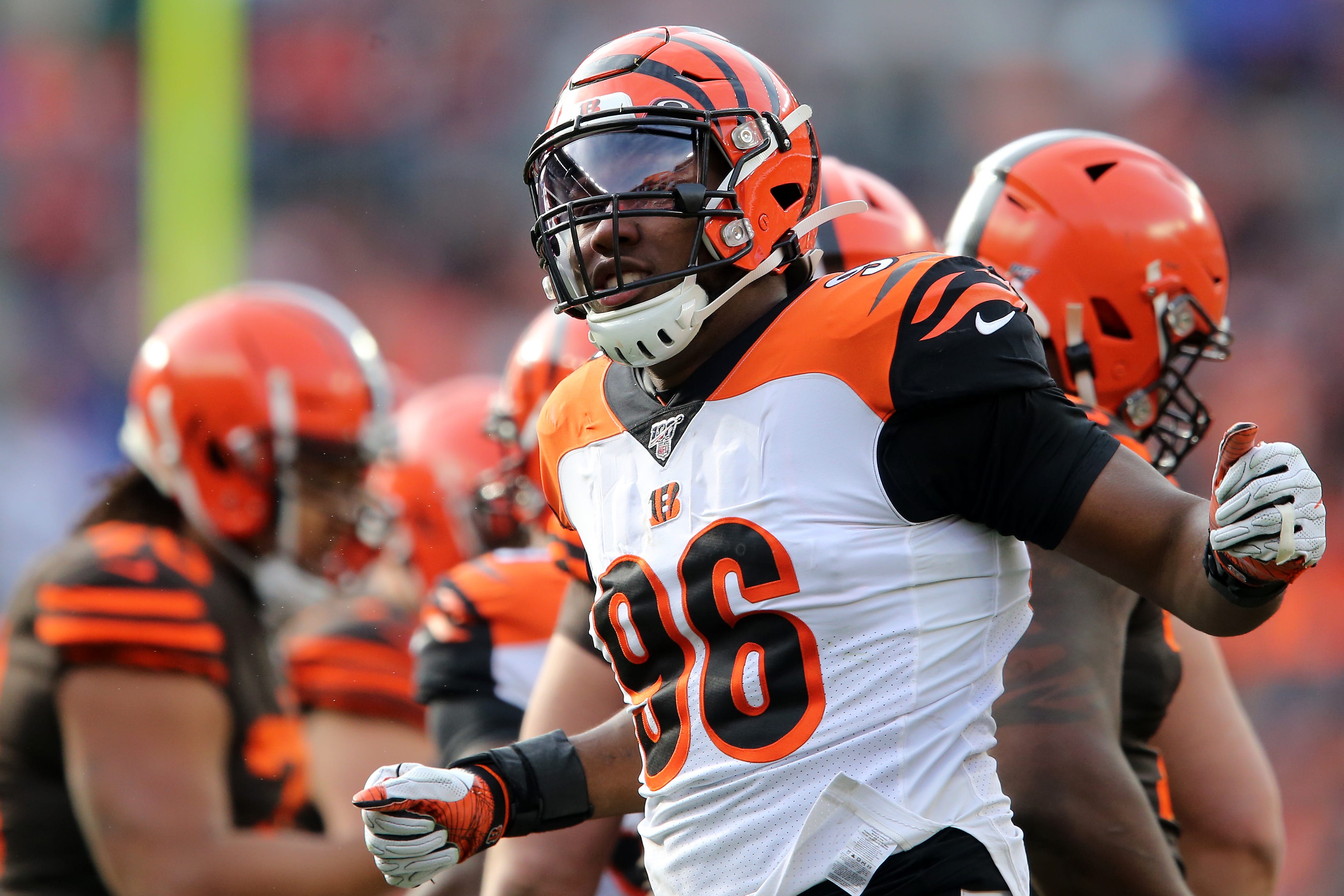 Bleacher Report suggests Bengals should reunite with Carlos Dunlap