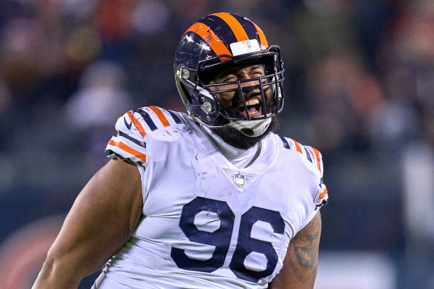 Bears give DL Akiem Hicks permission to seek trade