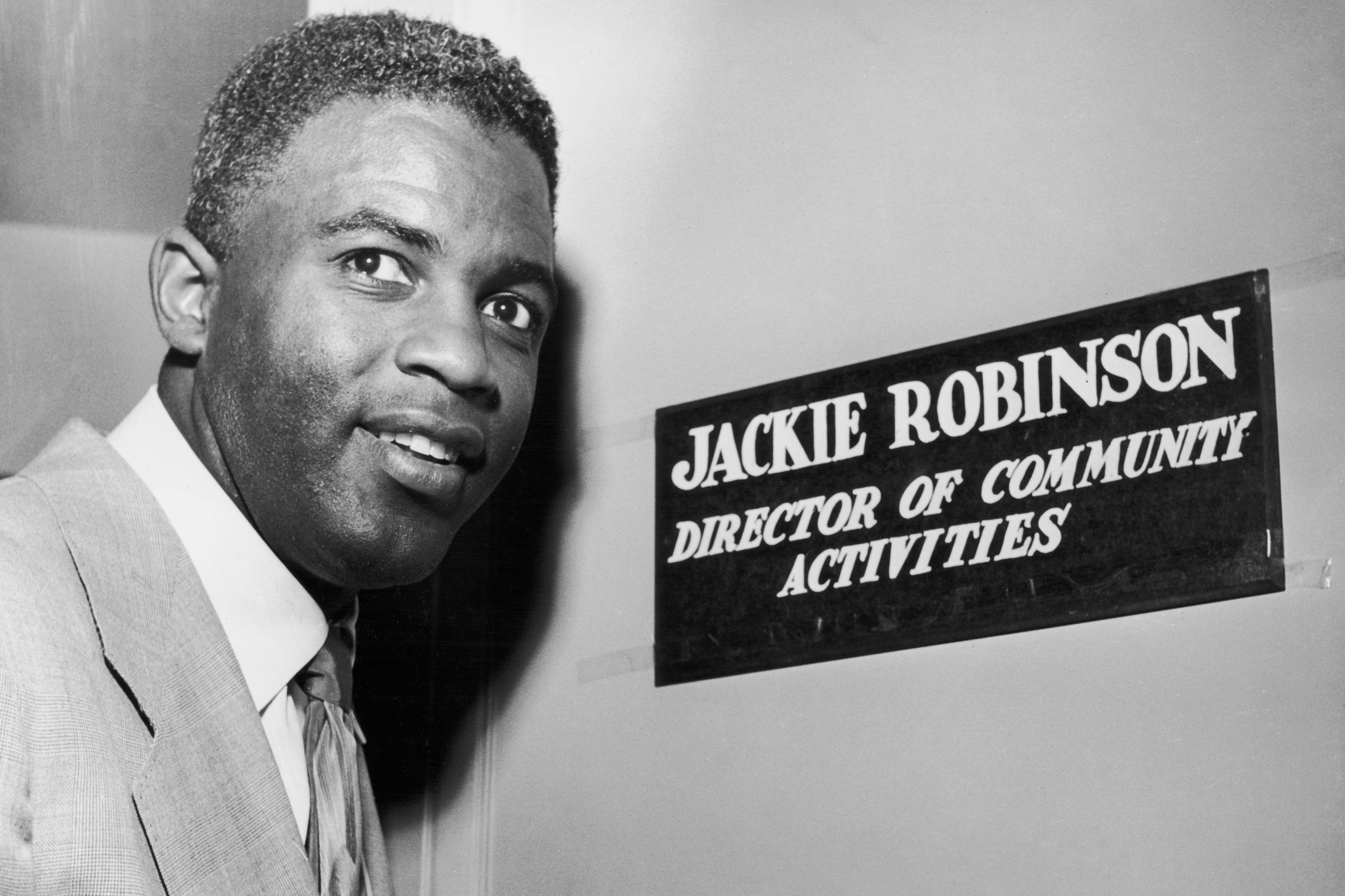 Jackie Robinson's widow decries MLB's lack of minority hiring