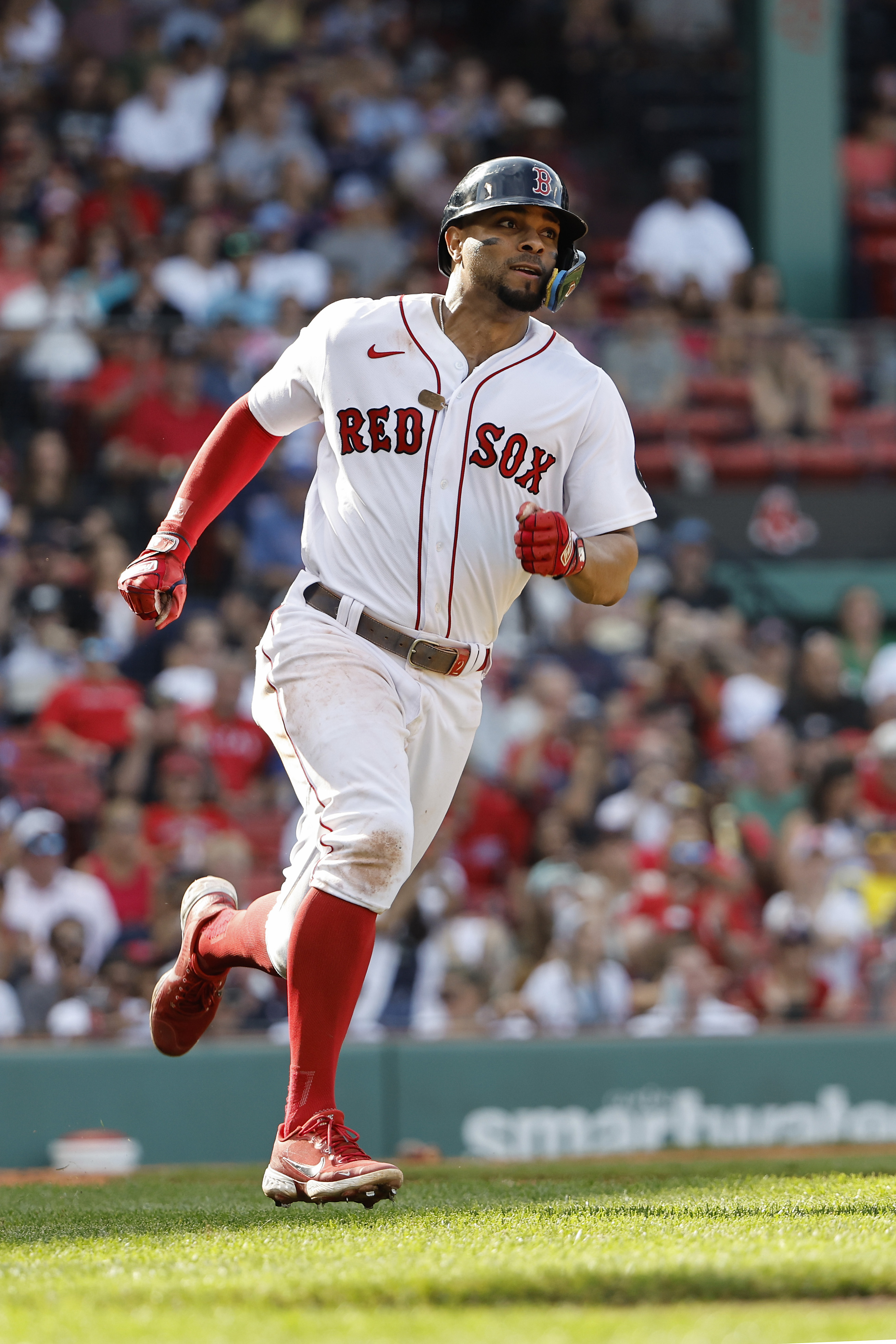 Devers hits grand slam as Red Sox rout Orioles 17-4