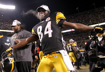 Watch: Antonio Brown Makes Santonio Holmes-Like Catch During Final