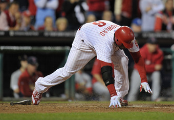 Ryan Howard Tears Achilles Tendon Walking from East Wing of