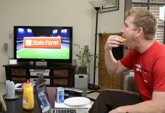 MLB Fan Trying To Eat 18 Hot Dogs In 9 Innings Looks Extremely Painful