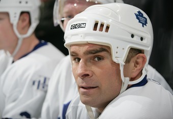 Are NHL enforcers' addictions, depression a result of on-ice brain