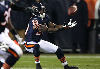 Chicago Bears: Devin Hester must be more aggressive in return game – Twin  Cities