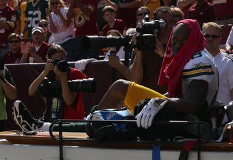 Green Bay Packers tight end Jermichael Finley (88) signals first down after  a 25-yard reception during the second quarter at Lambeau Field on November  14, 2011 in Green Bay, Wisconsin. UPI/Brian Kersey