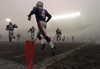 steelers photo player in fog