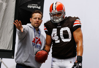 Peyton Hillis failing in the NFL's cloak and dagger negotiations