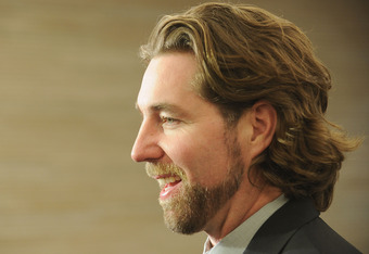 R.A. Dickey has money & security with Mets; hopes to manage