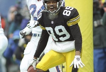 Ernie Mills of the Pittsburgh Steelers looks on during a football News  Photo - Getty Images