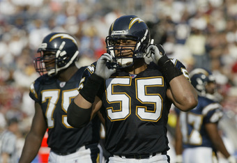 Junior Seau San Diego Chargers. Editorial Image - Image of grass,  linebacker: 139338470