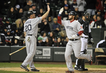 Dustin Pedroia Defends Kevin Youkilis After Bobby Valentine's