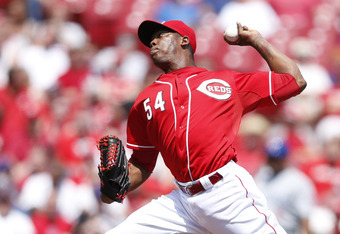 Cincinnati Reds closer Aroldis Chapman day-to-day with sore shoulder -  Sports Illustrated