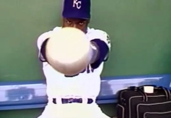 Jackson breaks bat#bojackson #kansascityroyals #mlb #allstar #baseball