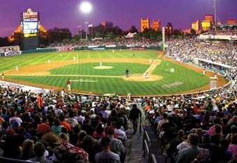 Oakland A's — and Stomper — head to Sacramento to pitch new