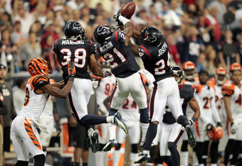 January 3, 2021: Houston Texans defensive end J.J. Watt (99) prior to an NFL  football game between the Tennessee Titans and the Houston Texans at NRG  Stadium in Houston, TX. Trask Smith/CSM