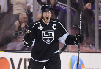 NHL: 2012 Stanley Cup Finals Game 5 - Los Angeles Kings at New Jersey Devils