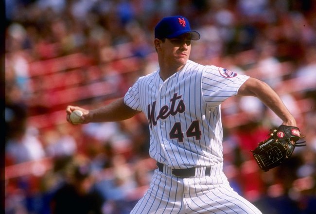 A Detailed Look at the Mets' Black Throwbacks [Uni-Watch] : r