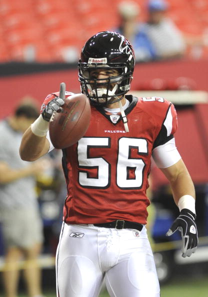 Keith Brooking of the Atlanta Falcons gets ready to move at the snap  News Photo - Getty Images