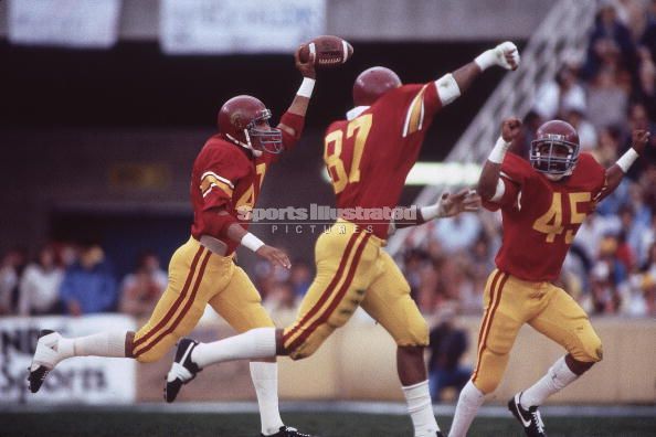 The Top 10 USC Quarterbacks of All Time: Legends Under Center - According  To ChatGPT - LAFB Network