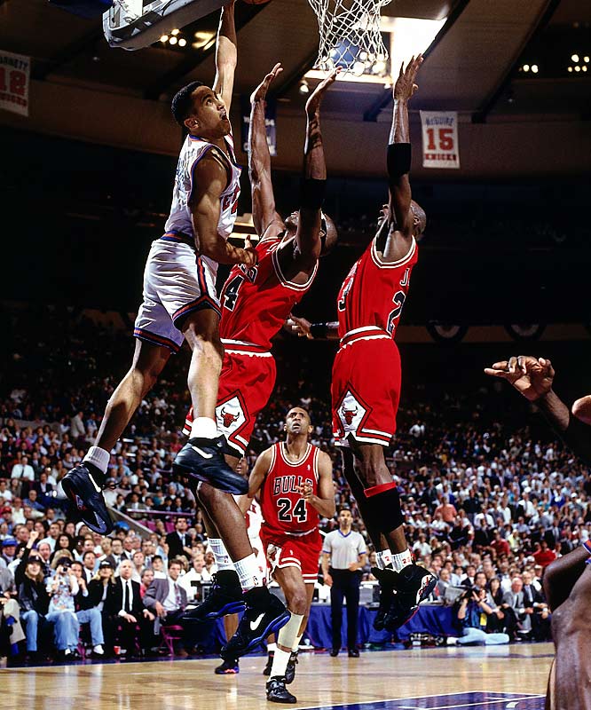 Jordan vs Knicks  Michael jordan basketball, Michael jordan