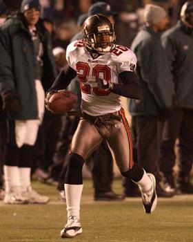 Buccaneer Flashback: 4th Best Draft Pick in Tampa Bay History - Ronde Barber  - Bucs Nation