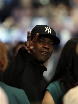 Celebrity Yankee Fans  List of Celebrities at Yankees Games