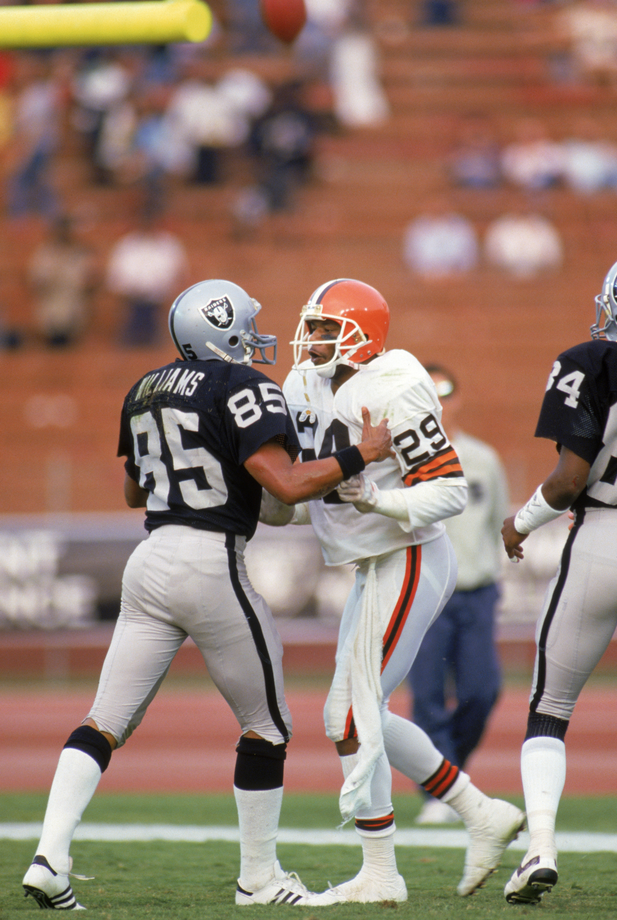 The 30+ Best Cleveland Browns Cornerbacks Of All Time, Ranked