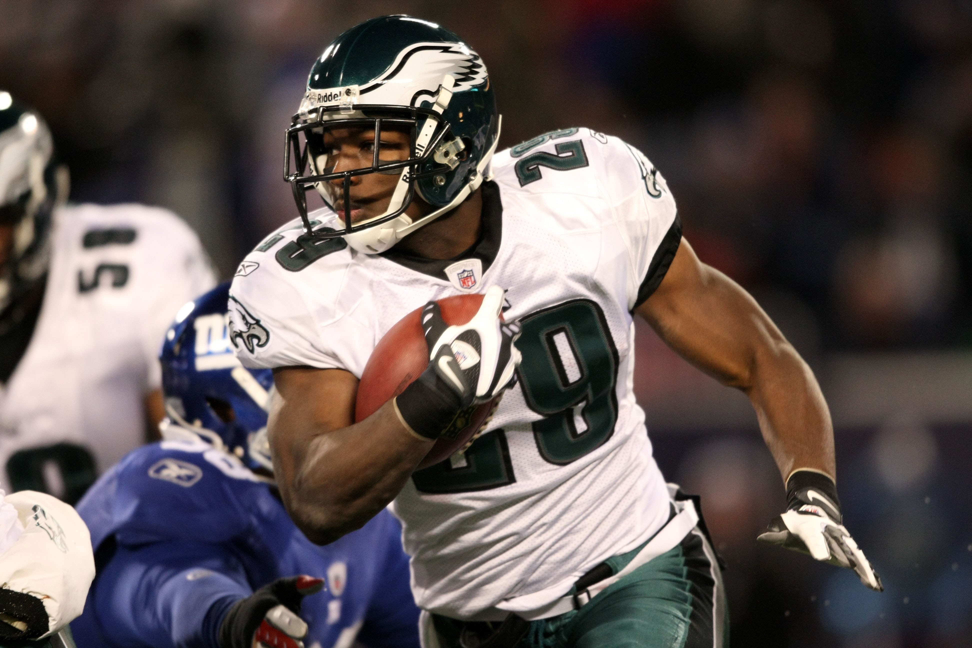 Wolf's Salary Series Were Each Team's Top RB Worth Their 2009 Paycheck