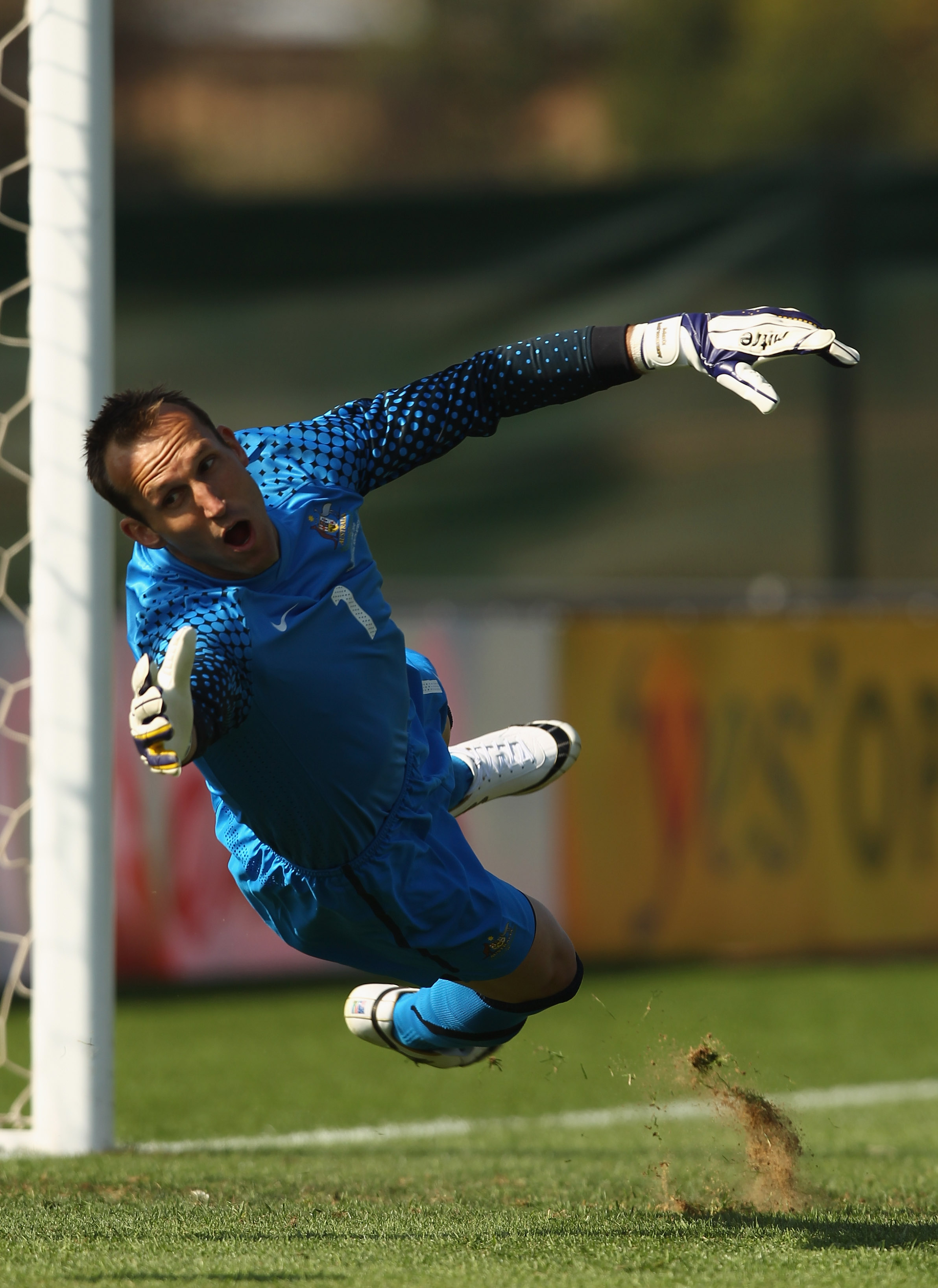 2010 FIFA World Cup: Ranking The 10 Best Goalkeepers | Bleacher Report ...