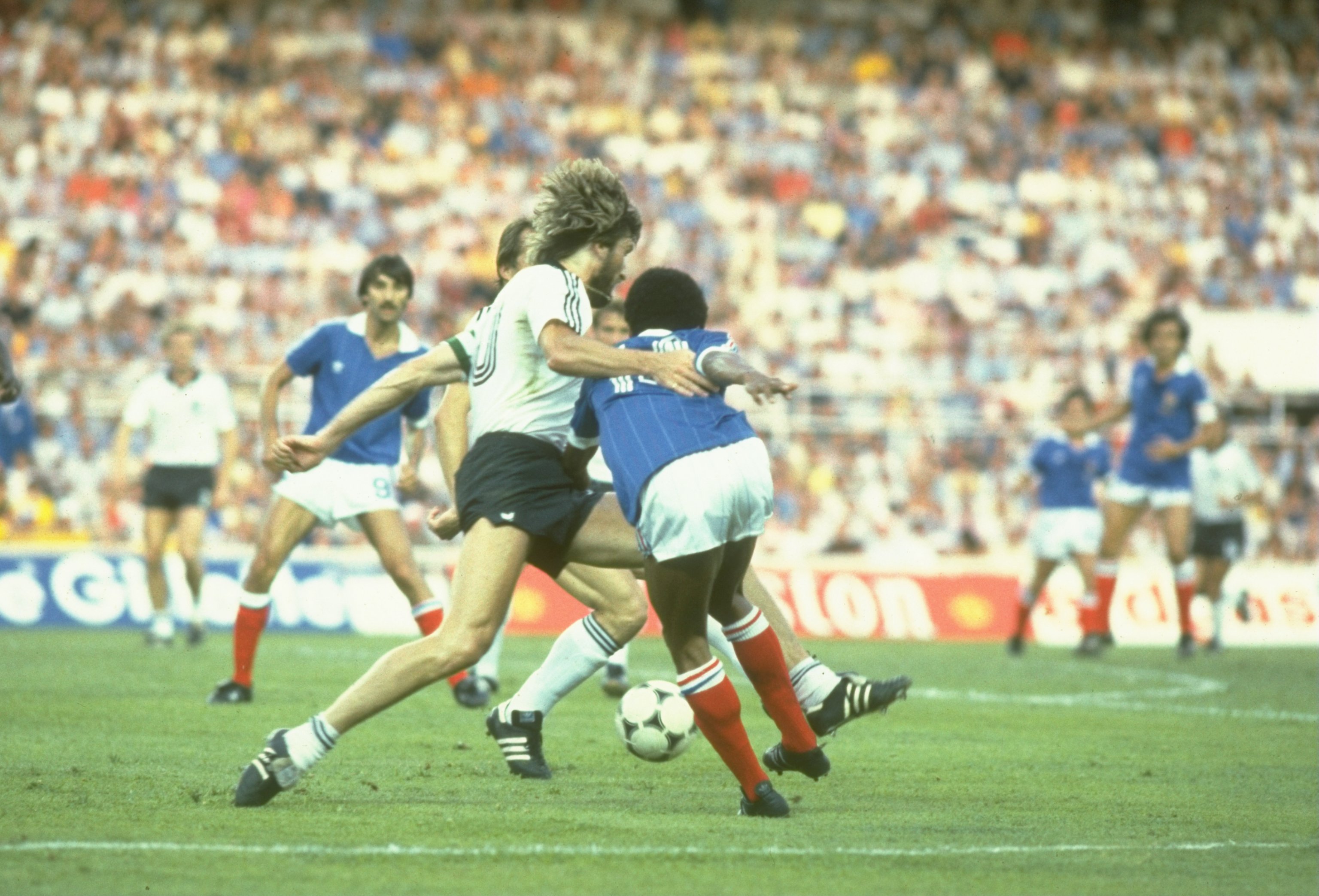 2010 FIFA World Cup: 15 Greatest Non-Final World Cup Matches | Bleacher