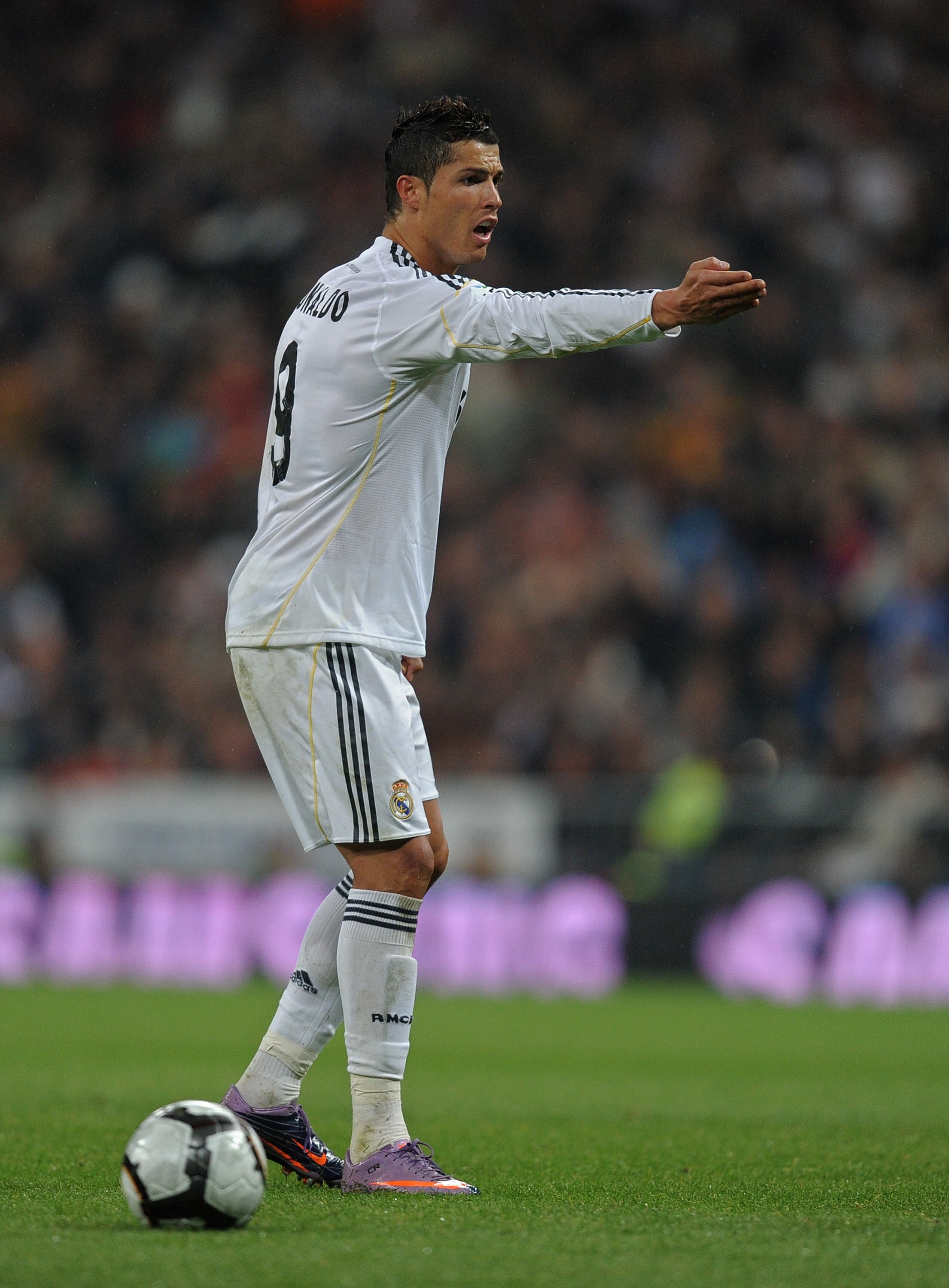 the-ten-most-followed-sports-teams-on-twitter-news-scores