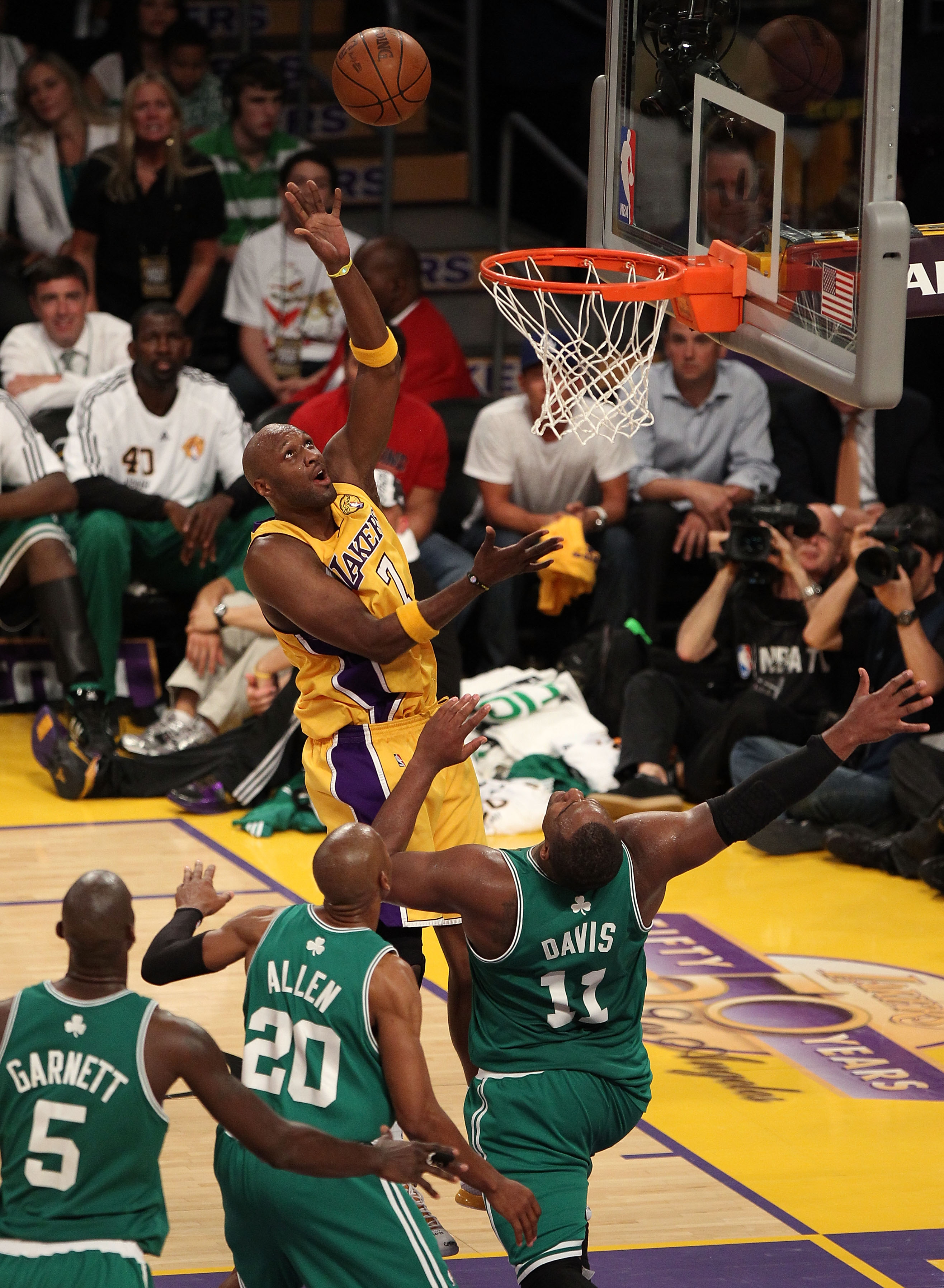 2010 NBA Finals: Lakers And Celtics Trading Punches | Bleacher Report ...