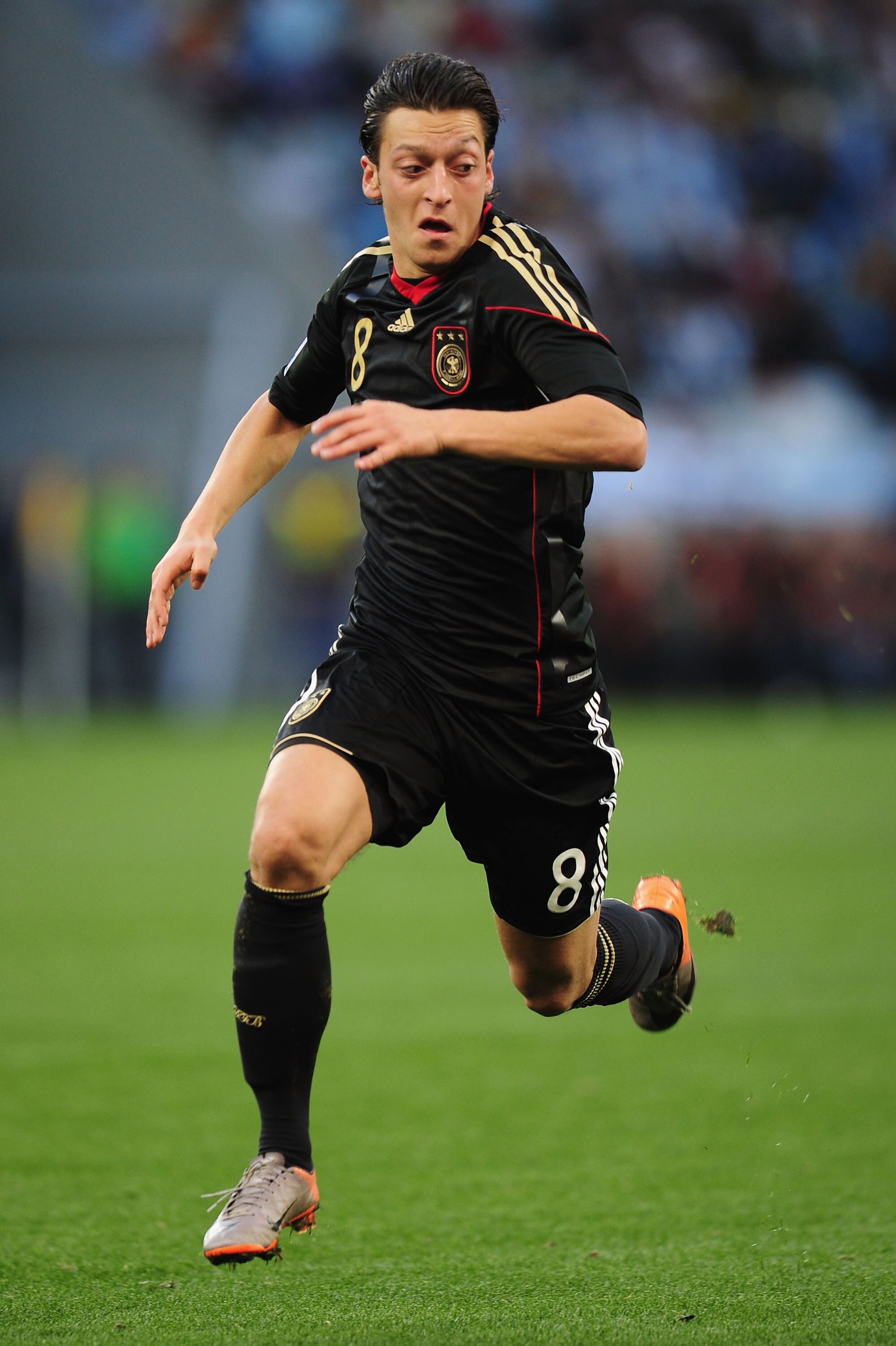 Top 10 Players on Manchester United's Wish List | Bleacher Report