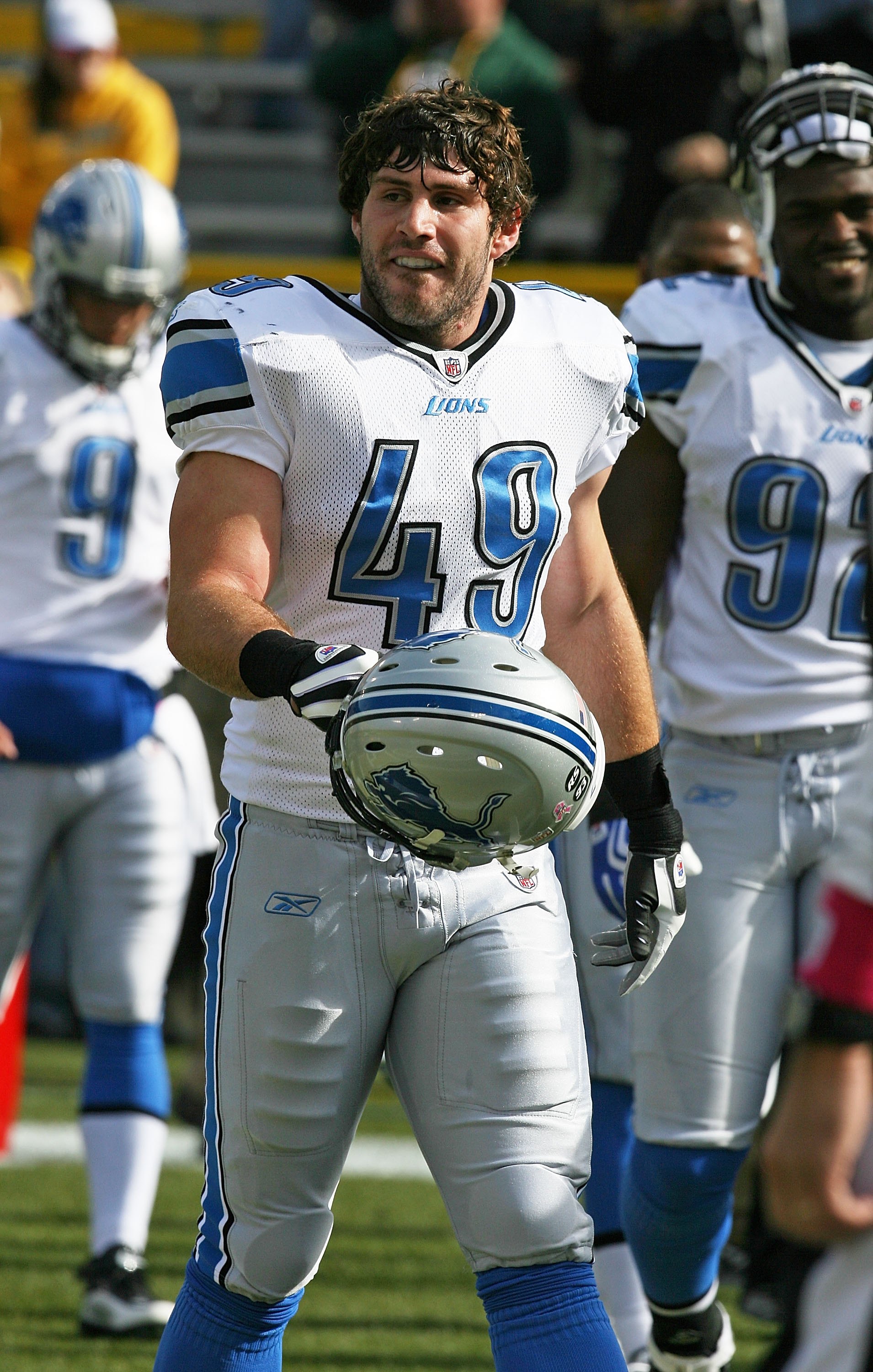 Detroit Lions - LeGarrette with that Honolulu blue on. 