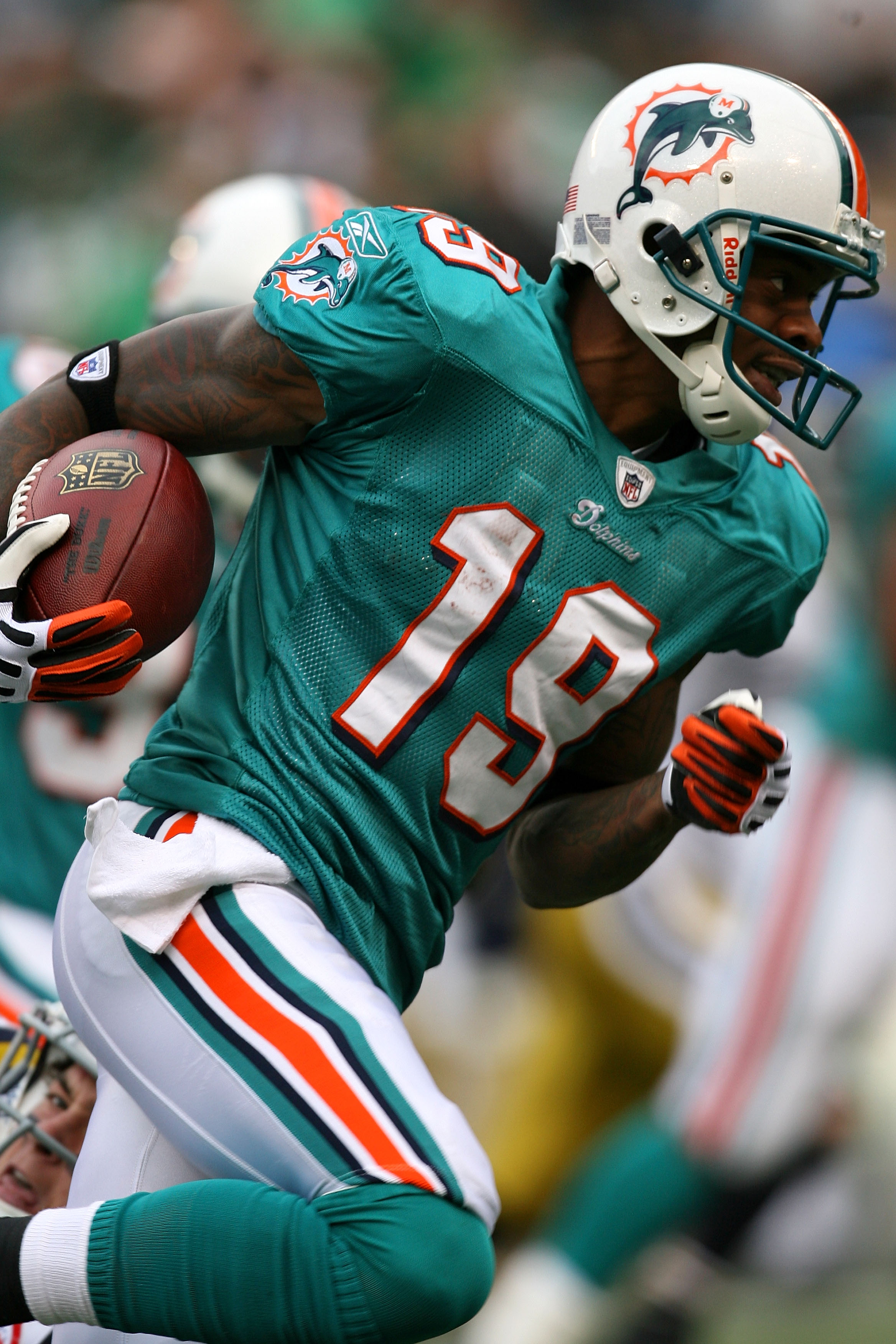 Cleveland native Ted Ginn Jr. of the Miami Dolphins has 'the dropsies' 