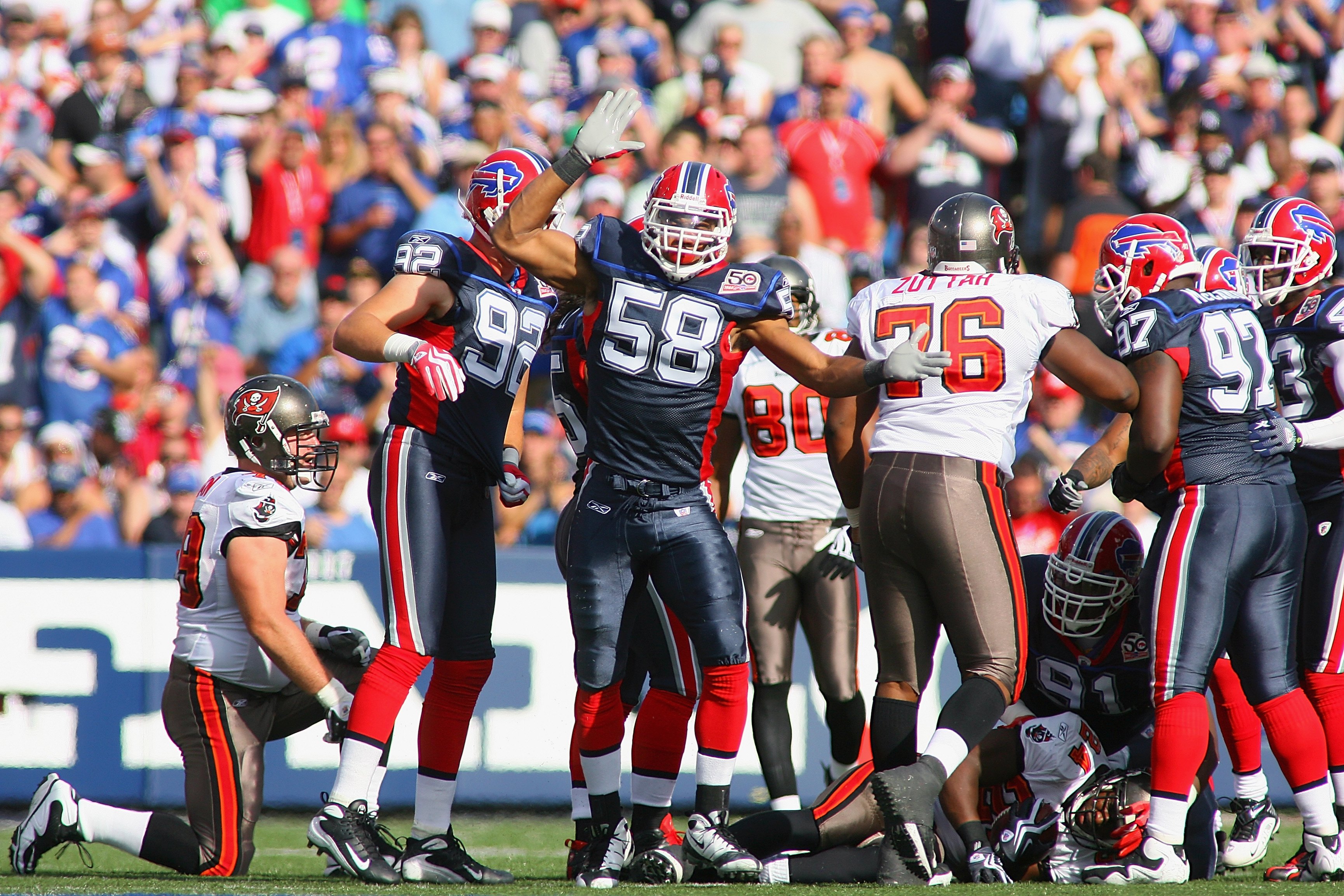 August 3, 2010: Buffalo Bills linebacker ANDRA DAVIS (#54) in