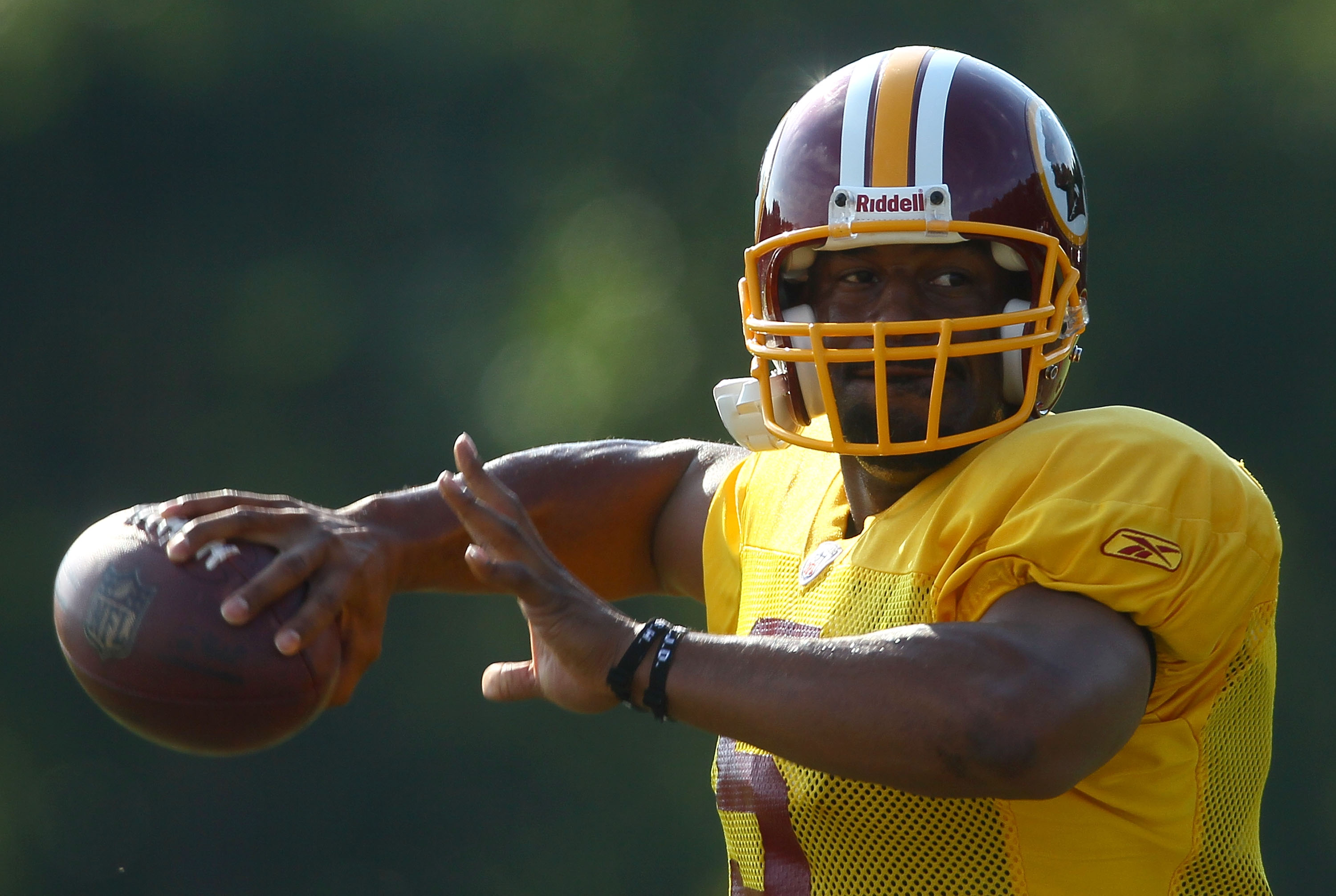 Redskins trade Donovan McNabb to Vikings: Around the NFL