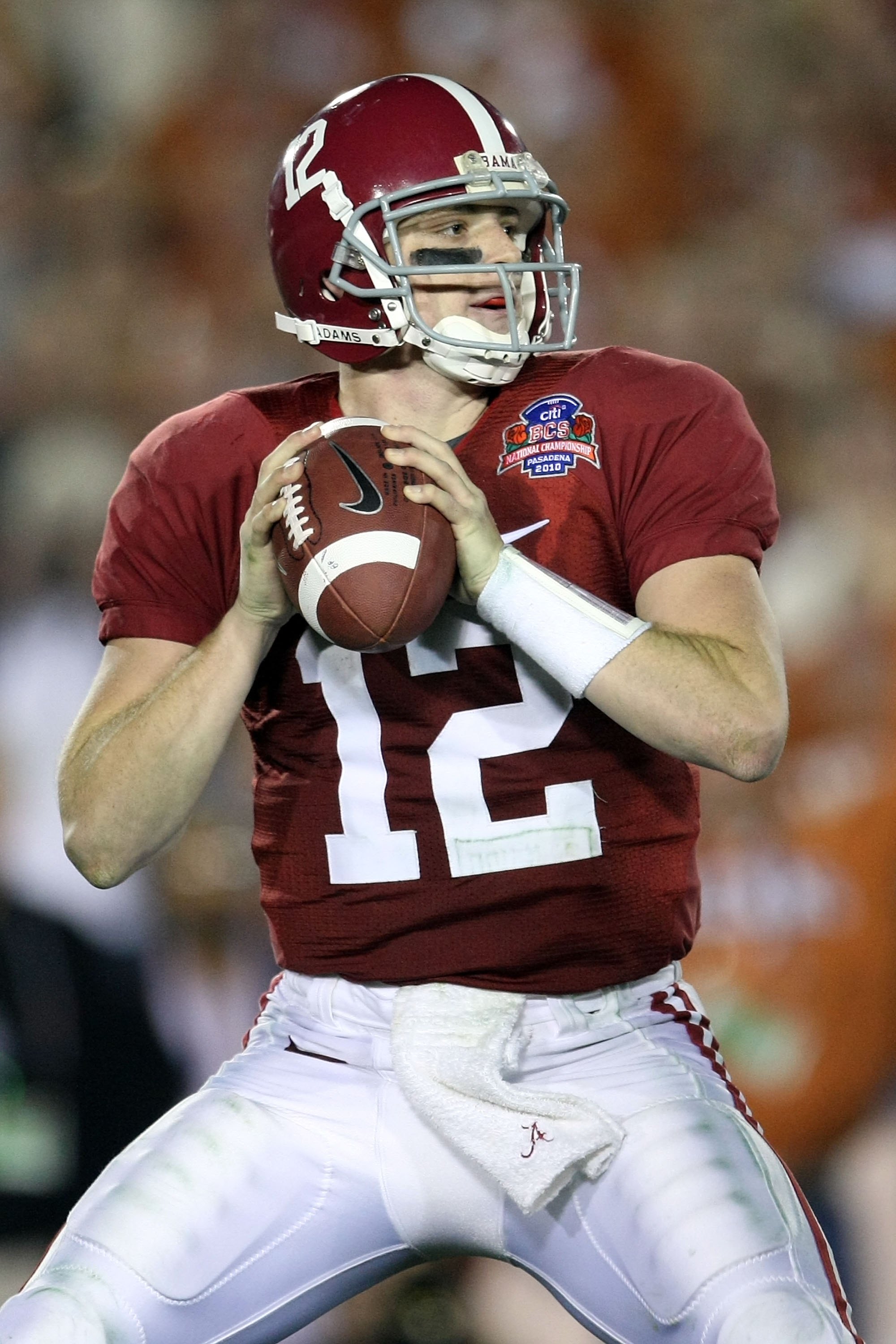 PASADENA, CA - JANUARY 07:  Quarterback Greg McElroy #12 of the Alabama Crimson Tide throws the ball against the Texas Longhorns in the second half of the Citi BCS National Championship game at the Rose Bowl on January 7, 2010 in Pasadena, California.  (P