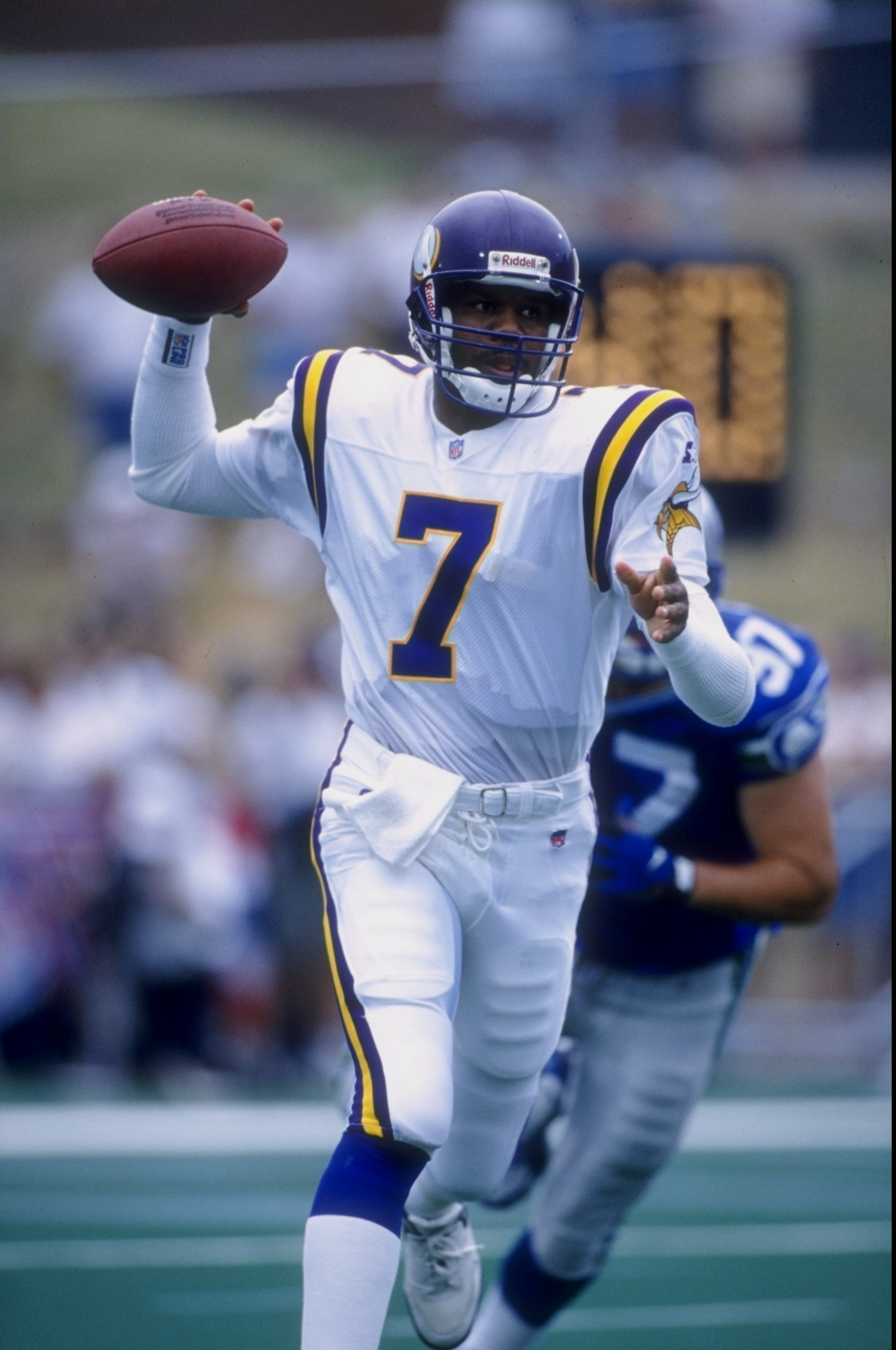 Is Brett Favre the Minnesota Vikings' Greatest Single-Season QB