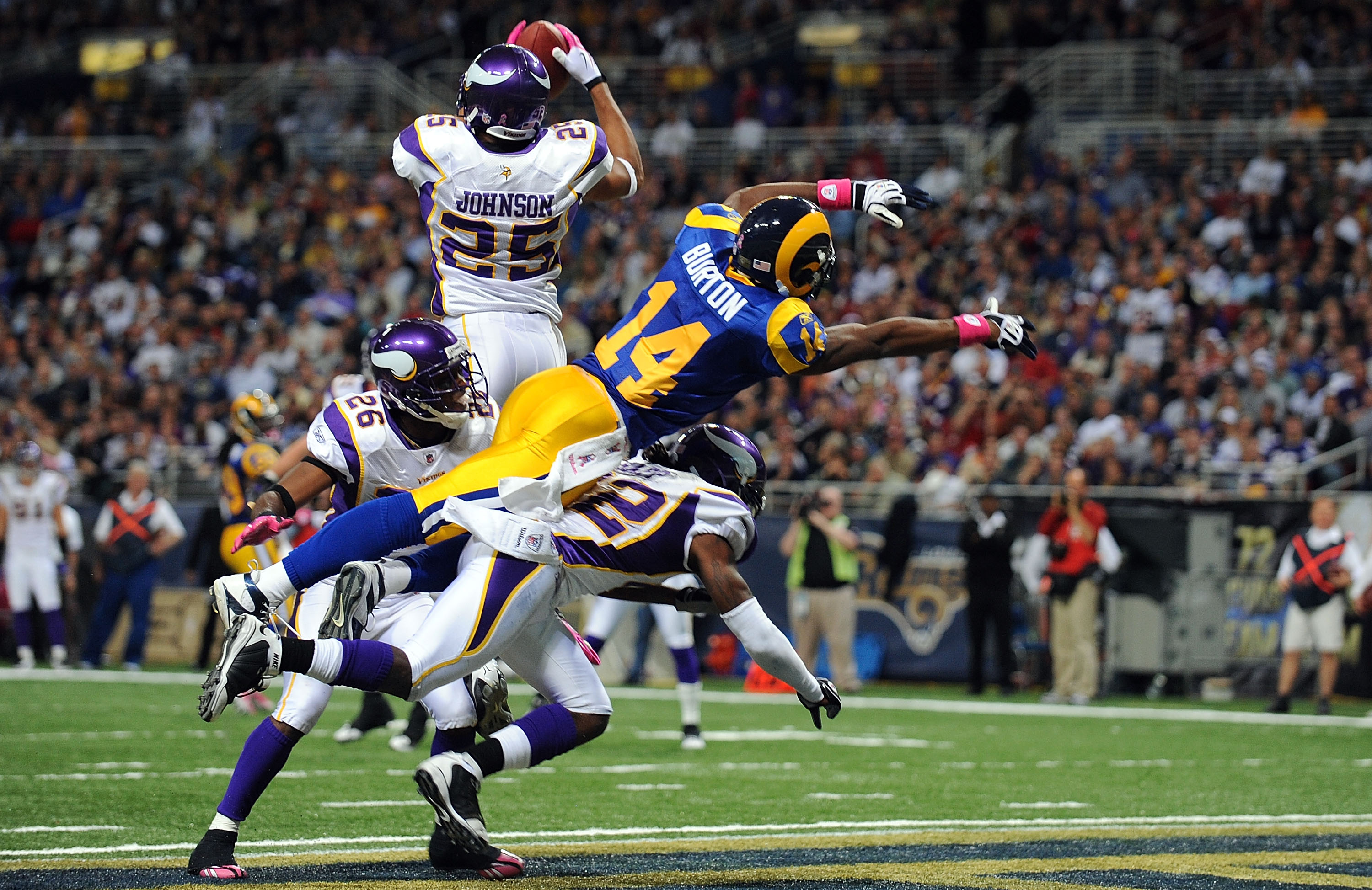 Minnesota Vikings quarterback Sage Rosenfels sets up to pass the football  in the first quarter against the St. Louis Rams in pre-season play at the  Edward Jones Dome in St. Louis on