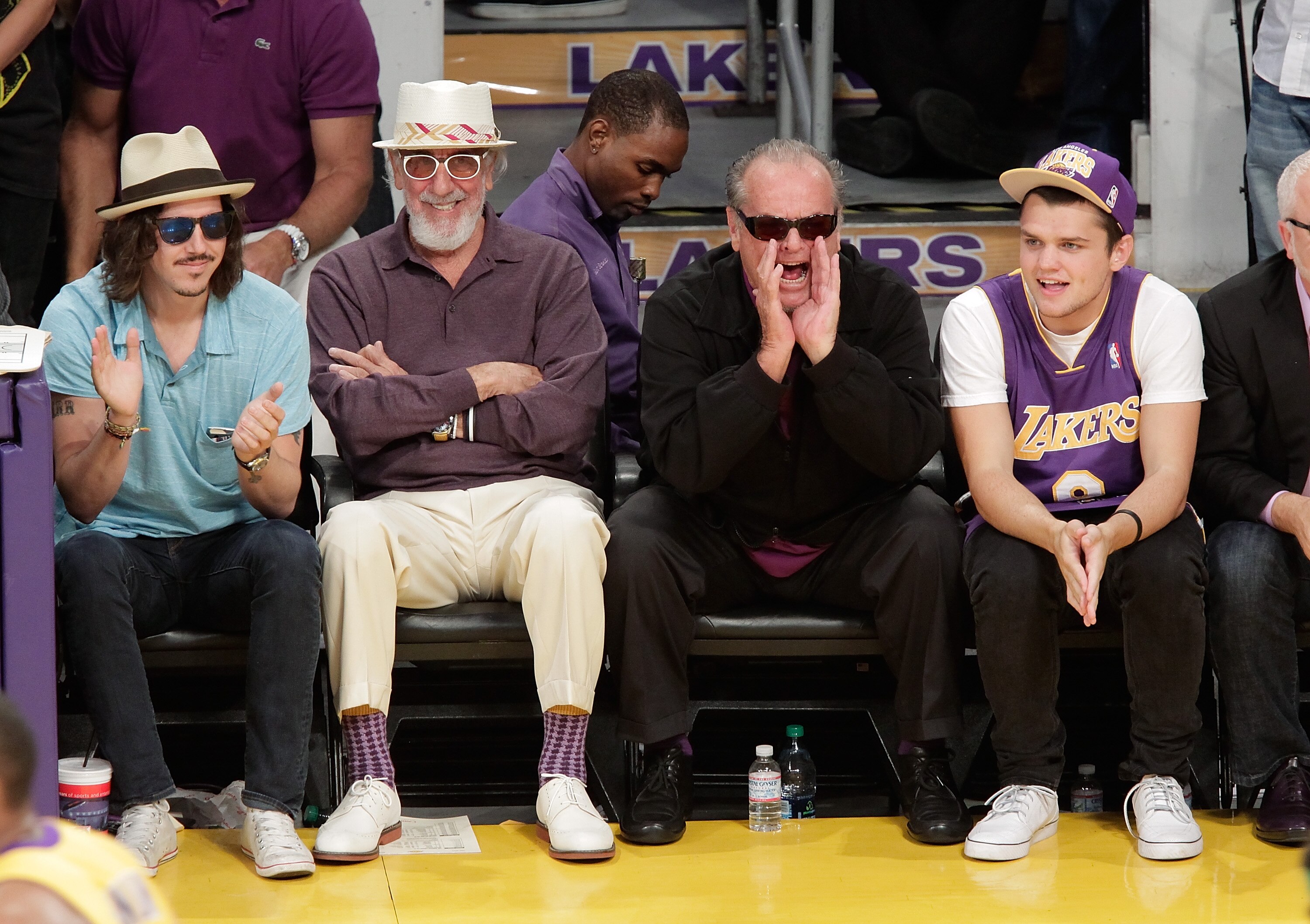 Breaking Who Owns The Lakers The Essential Guide To This Iconic Team – What You Didnt Know - f9rcpnz