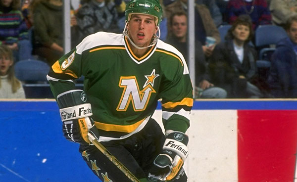 Mike Modano (Minnesota North Stars)  Minnesota north stars, Nhl hockey,  Hockey life