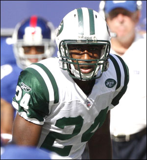 Nnamdi Asomugha unlikely to join Darrelle Revis and Jets despite