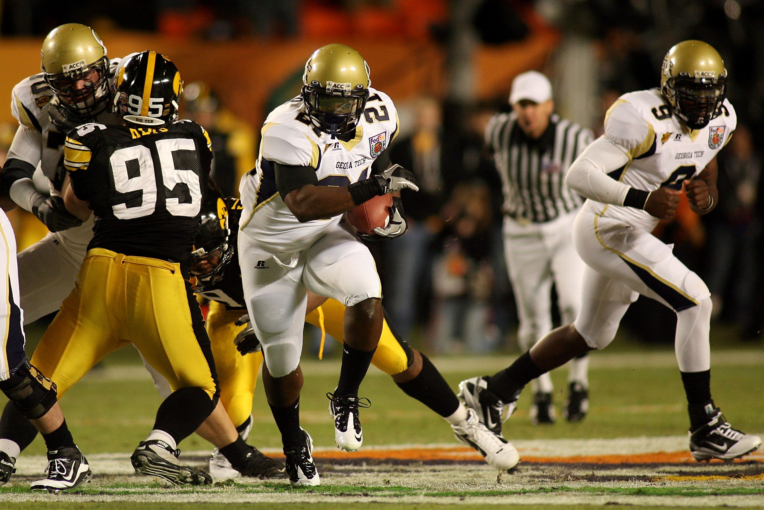 College Football For Dummies Everything You Need to Know About 2010