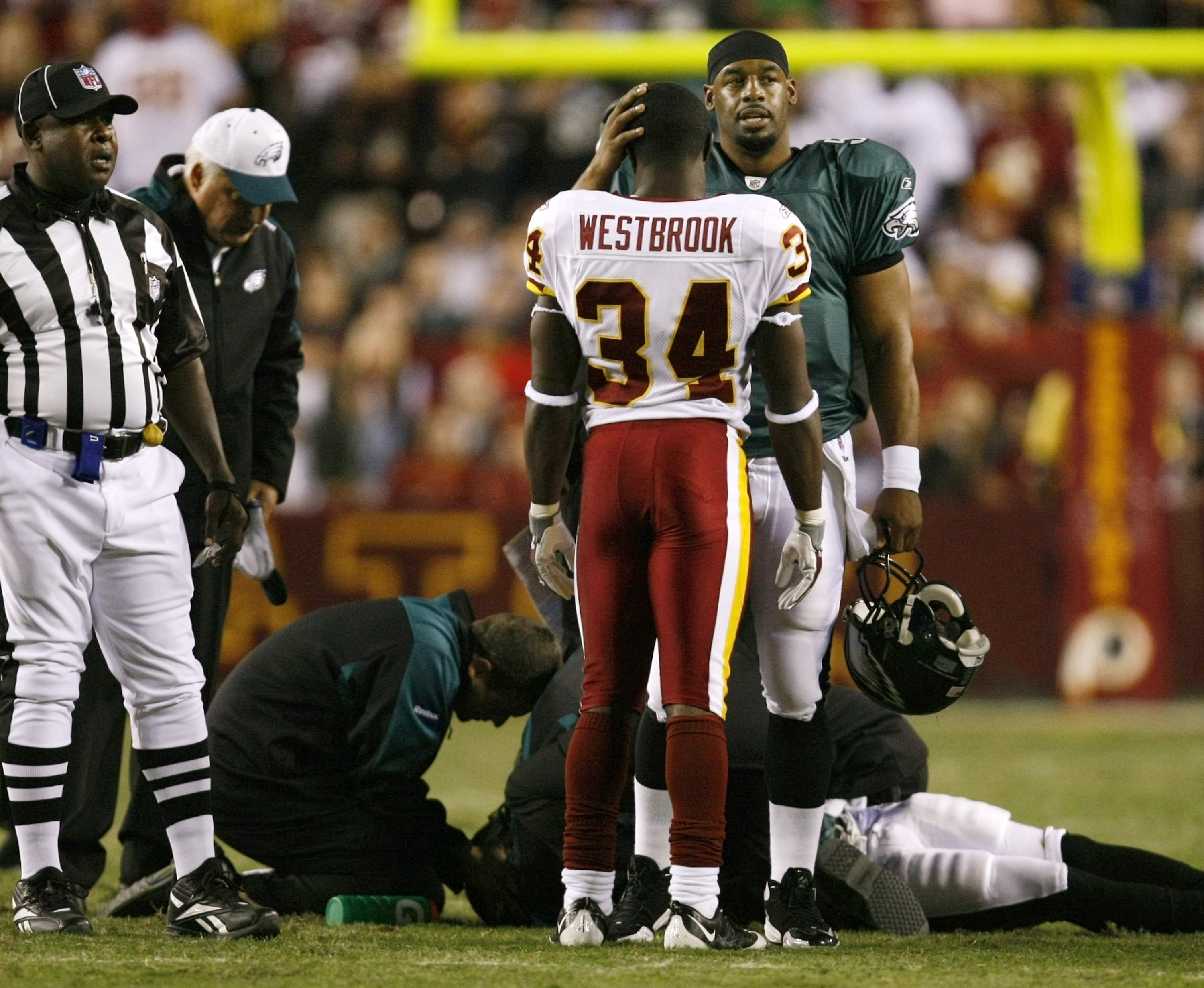 Brian Westbrook Lands New Job: NFL World Reacts - The Spun